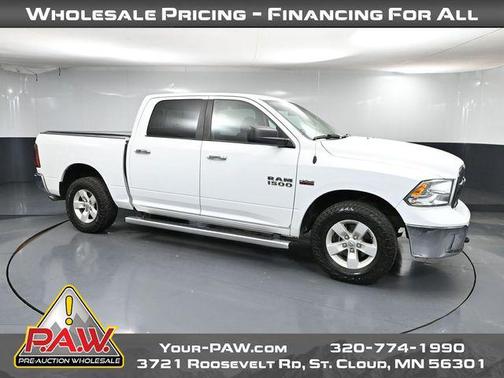 2016 RAM 1500 SLT