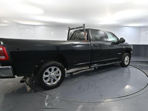 2021 RAM 3500 Big Horn Crew Cab 4x4 8' Box