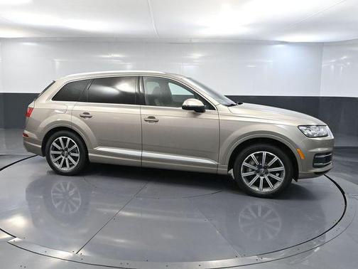 2017 Audi Q7 3.0T Premium