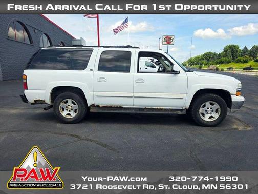 2004 Chevrolet Suburban 1500 LT