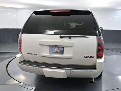 2013 GMC Yukon XL Denali