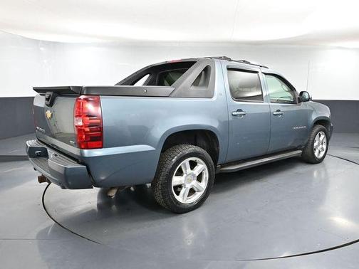 2011 Chevrolet Avalanche 1500 LT