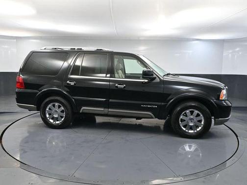 2003 Lincoln Navigator Luxury