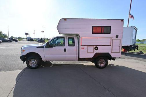 OXFORD WHITE 2016 Ford F-350 XL