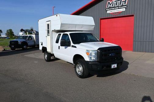 OXFORD WHITE 2016 Ford F-350 XL