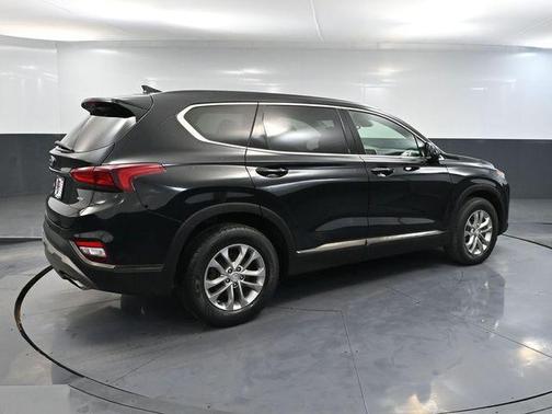 2019 Hyundai SANTA FE SEL 2.4