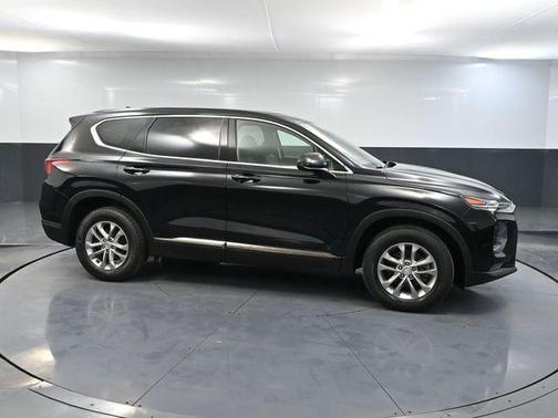 2019 Hyundai SANTA FE SEL 2.4