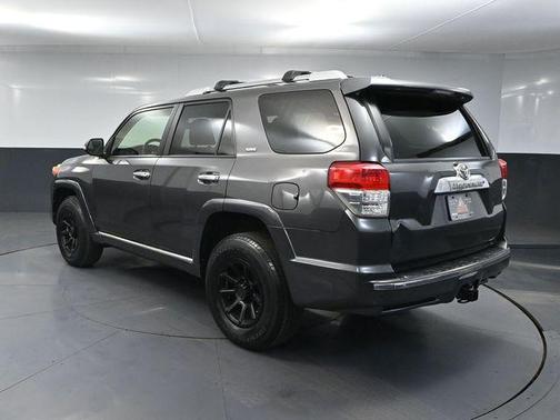 Magnetic Gray Metallic 2013 Toyota 4Runner SR5