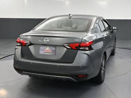 2021 Nissan Versa 1.6 SV