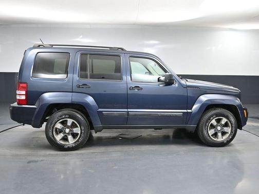 2008 Jeep Liberty Sport