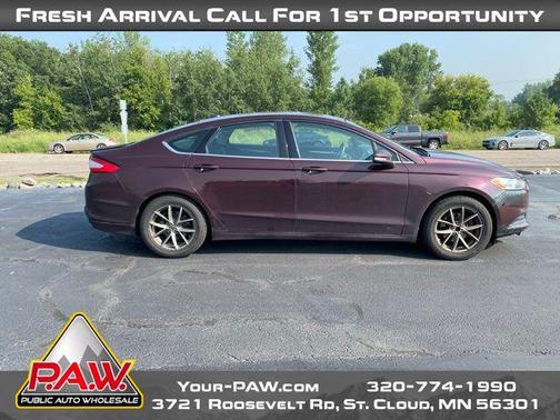 2013 Ford Fusion SE