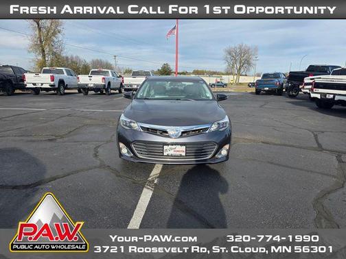 2013 Toyota Avalon Hybrid XLE Premium