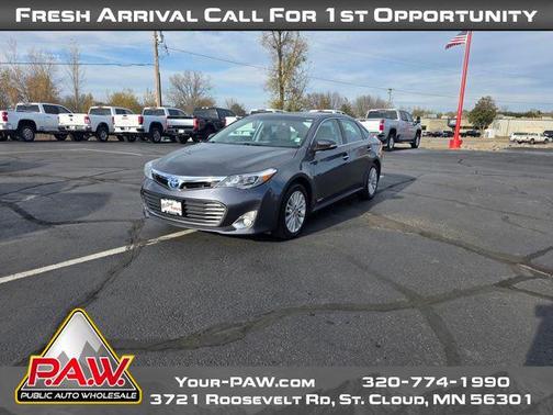 2013 Toyota Avalon Hybrid XLE Premium