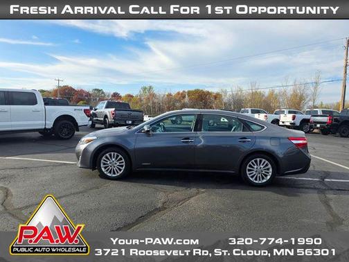2013 Toyota Avalon Hybrid XLE Premium