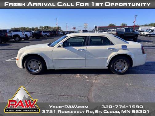 2005 Chrysler 300 Touring
