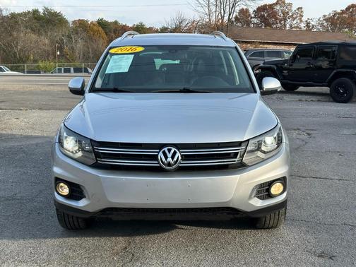 2016 Volkswagen Tiguan SE