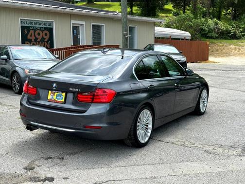 2013 BMW 328 i