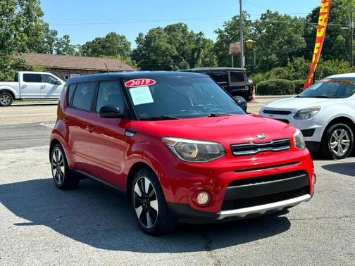 2019 Kia Soul +