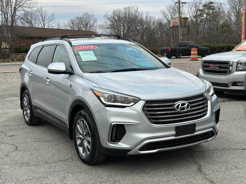 2018 Hyundai SANTA FE SE