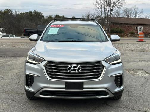2018 Hyundai SANTA FE SE