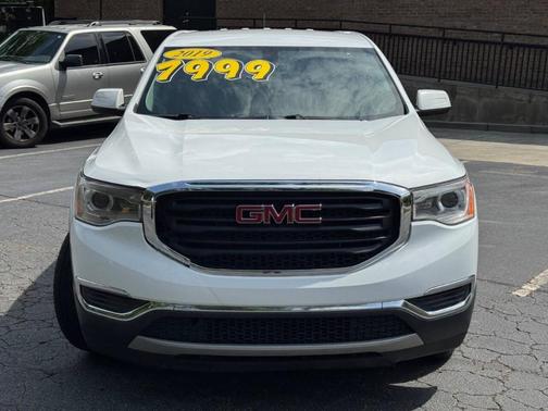 White 2019 GMC Acadia SLE-1