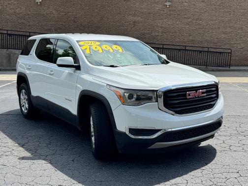 White 2019 GMC Acadia SLE-1