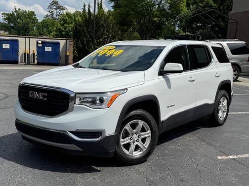 White 2019 GMC Acadia SLE-1