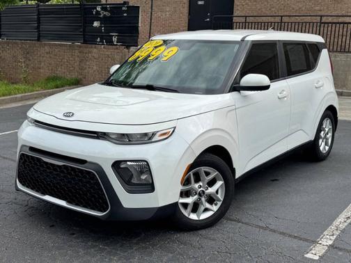 White 2020 Kia Soul S