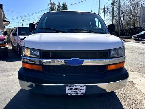 2008 Chevrolet Express 3500 LS Extended Wagon