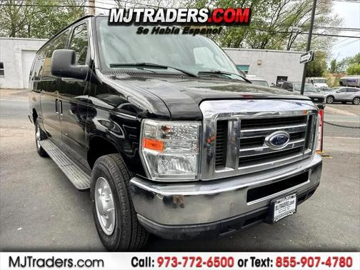2012 Ford E350 Super Duty XLT