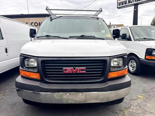 2017 GMC Savana 3500 G3500 Cargo Ext