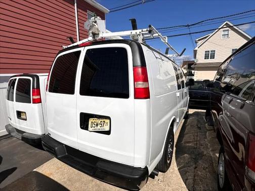 2013 Chevrolet Express 1500 1500 Cargo
