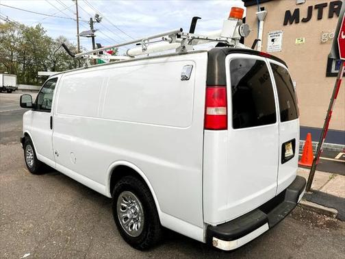 2014 Chevrolet Express 1500 1500 Cargo