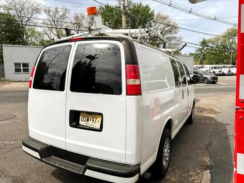 2014 Chevrolet Express 1500 1500 Cargo