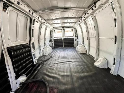 2013 GMC Savana 2500 Work Van