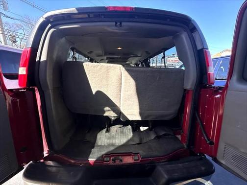 2008 Chevrolet Express 3500 LS Extended Wagon