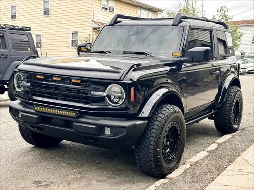 2023 Ford Bronco Base 2-Door