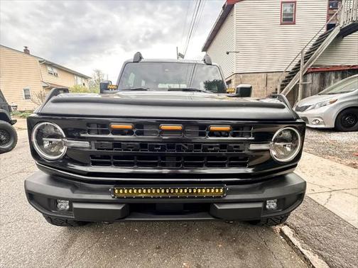 2023 Ford Bronco Base 2-Door