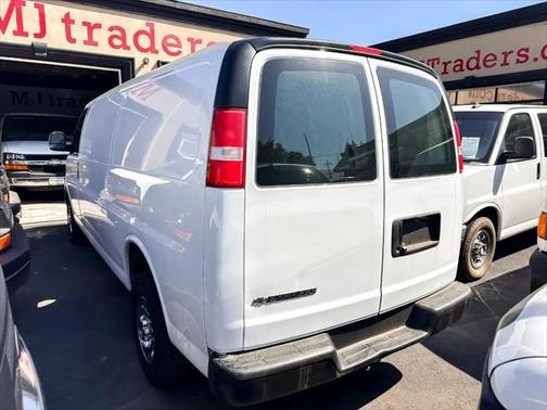 2018 Chevrolet Express 2500 Work Van