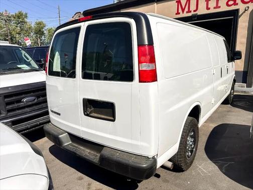 2018 Chevrolet Express 2500 Work Van