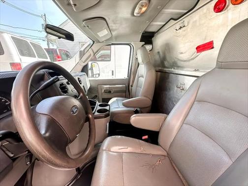 2014 Ford E250 Cargo
