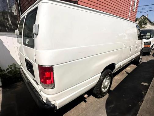2014 Ford E250 Cargo