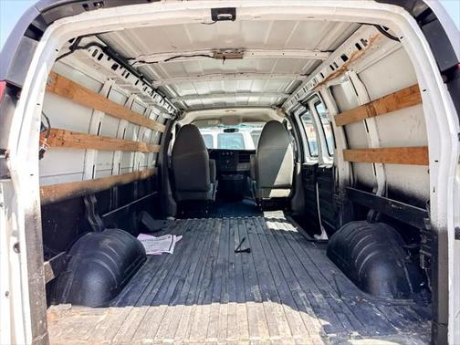 2014 GMC Savana 2500 Work Van