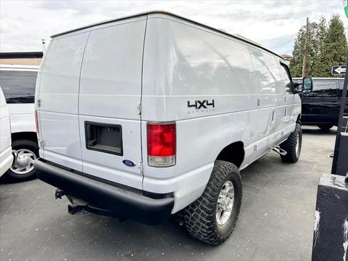 2005 Ford E350 Super Duty Base