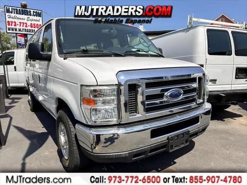 2012 Ford E350 Super Duty XLT
