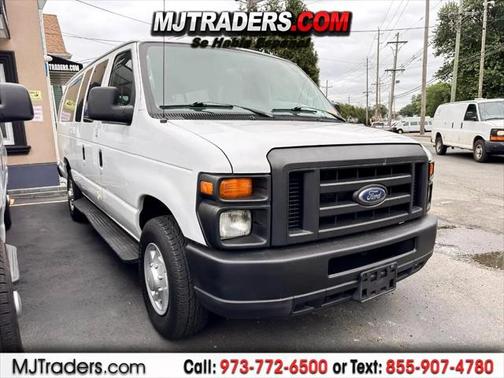 2012 Ford E350 Super Duty XLT