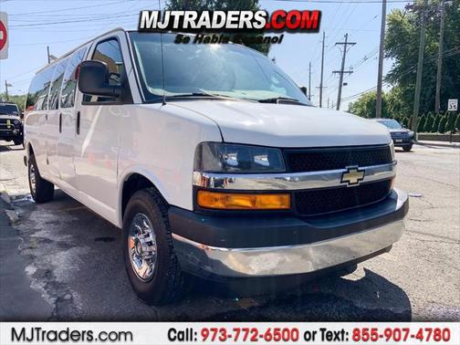 2018 Chevrolet Express 3500 LT