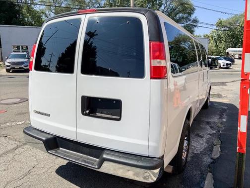 2018 Chevrolet Express 3500 LT