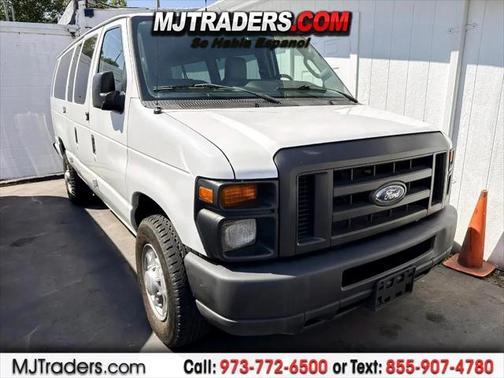 2010 Ford E350 Super Duty XL