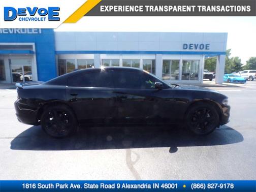 Pitch Black Clearcoat 2023 Dodge Charger SXT